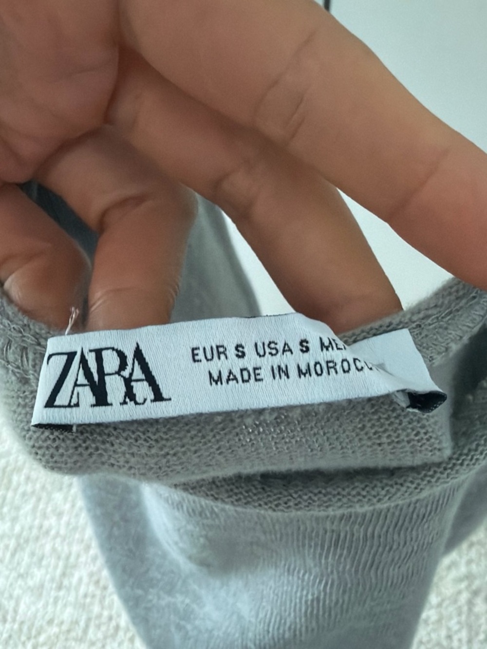 Zara Scoop Neck Tank Top - Gray - Picture 2 of 2